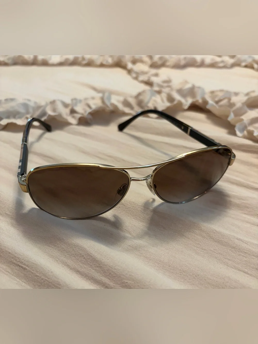 Burberry Women’s Gold Frame Aviator Sunglasses with Brown Gradient Lenses